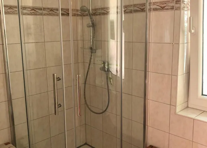 Am Plauer 度假居 Lenz